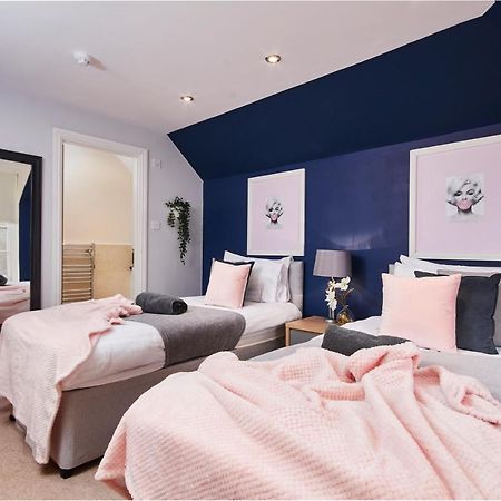 Striking Monroe Suite! Μπαθ Εξωτερικό φωτογραφία