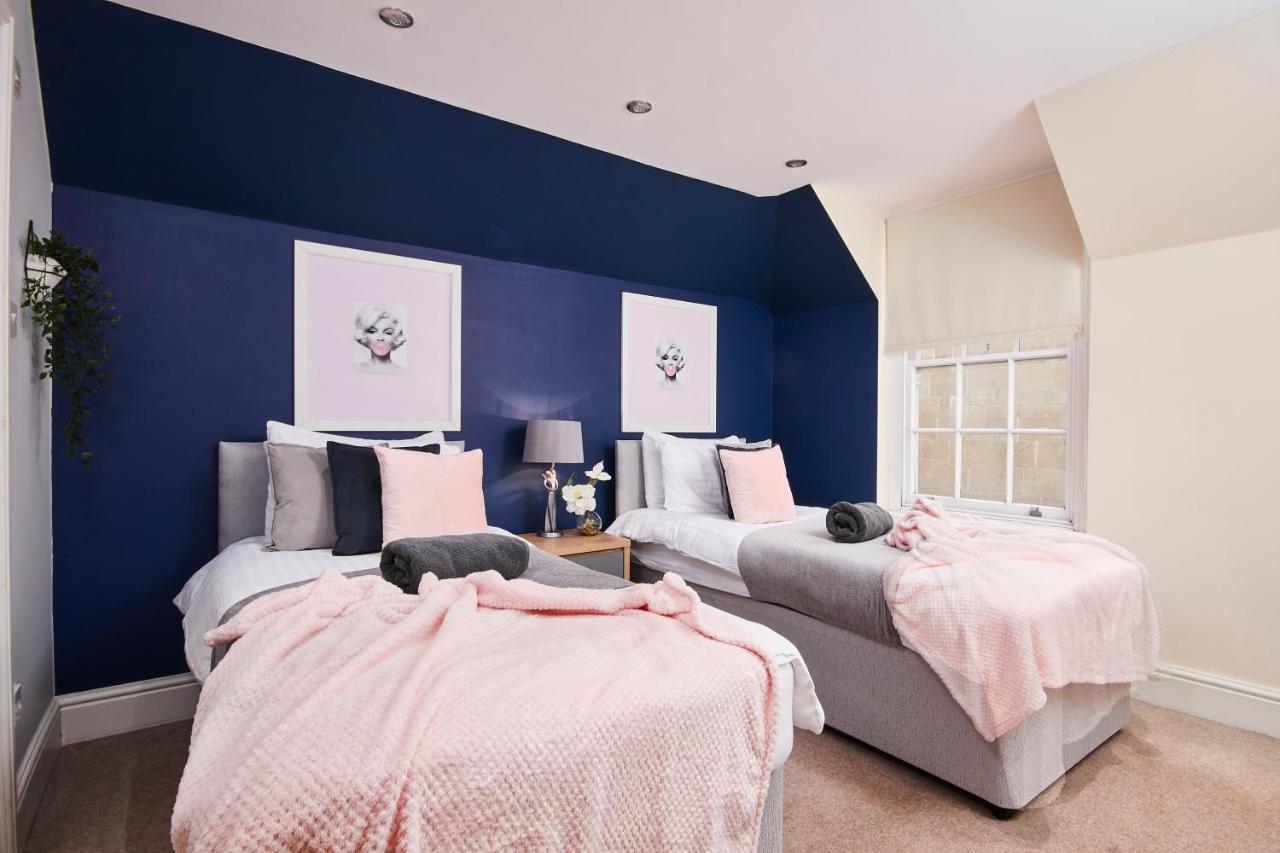 Striking Monroe Suite! Μπαθ Εξωτερικό φωτογραφία